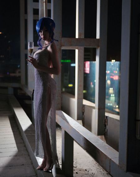老师好紧开裆蕾丝内裤女_高清手机在线观看