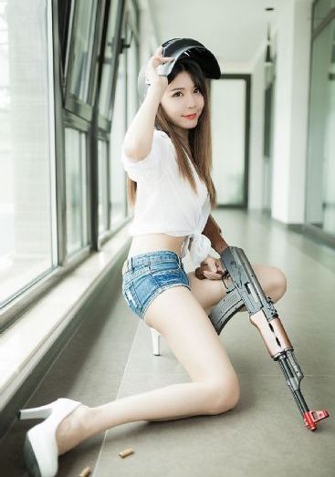 一代女皇艳史81分钟_4K动漫免费观看