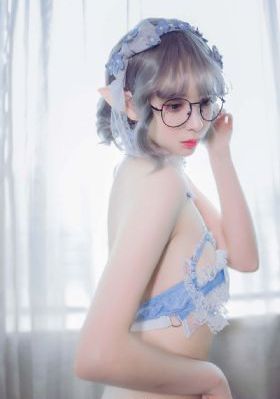 学生的妈妈4_高清迅雷电影在线